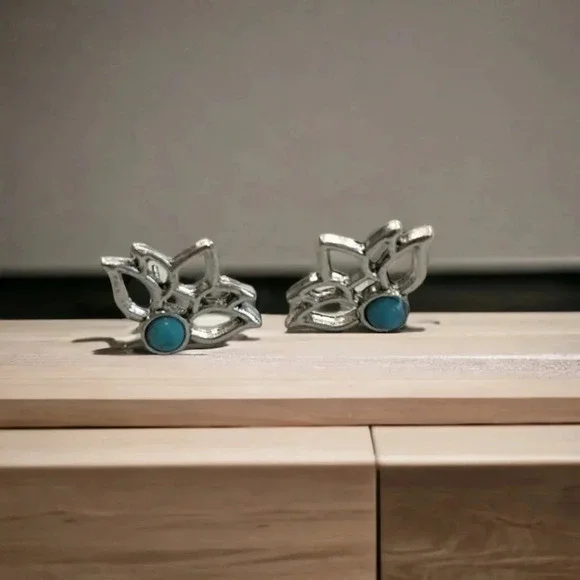 Turquoise Stone Bohemian Silver Stud Earrings - Picture 4 of 5